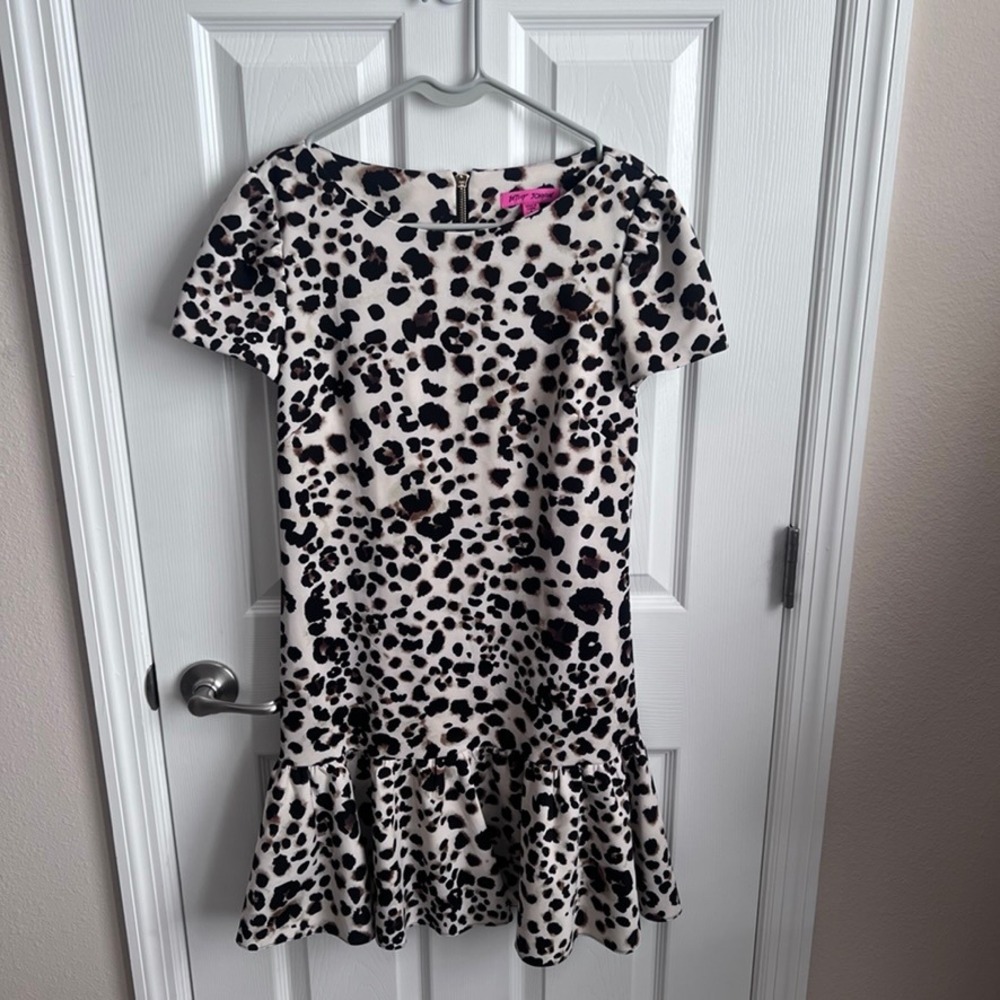 Betsey Johnson Leopard Print Ruffle Hem Shift Dress Size 6